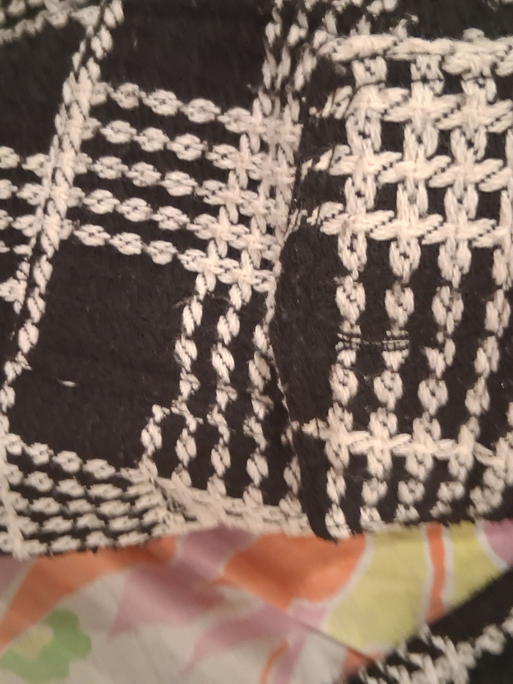 Black & White Plaid Women's Coat - Picture 8 of 8